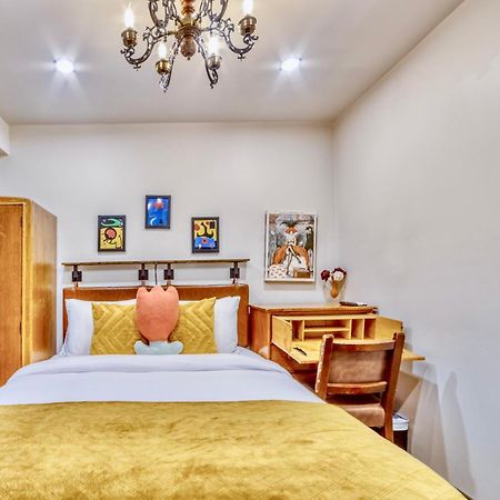 Neocolonial Nouveau Kensington Vacation Home Vancouver Dış mekan fotoğraf