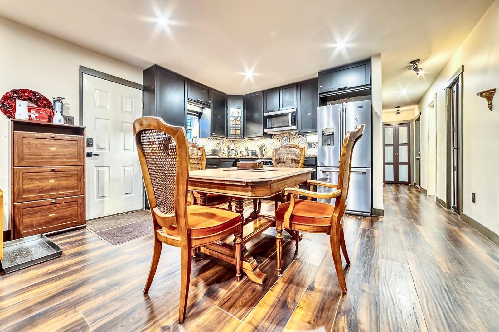 Neocolonial Nouveau Kensington Vacation Home Vancouver Dış mekan fotoğraf