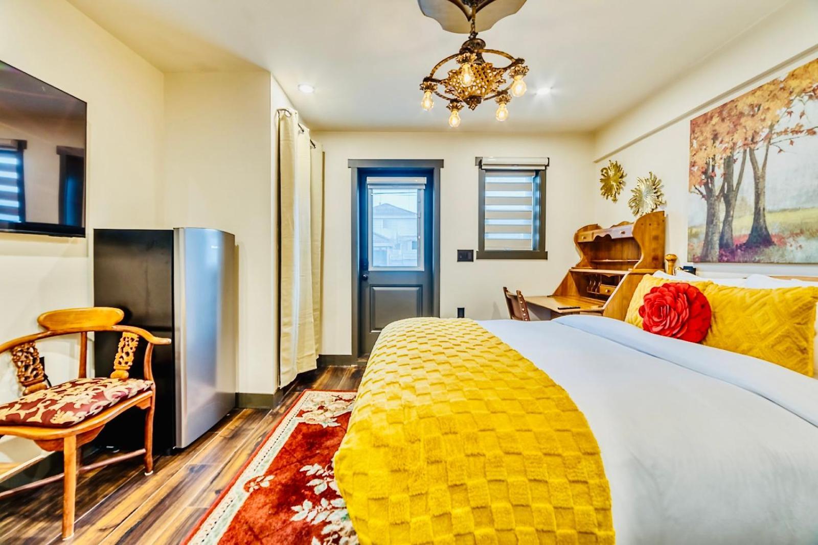 Neocolonial Nouveau Kensington Vacation Home Vancouver Dış mekan fotoğraf